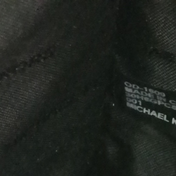 Michael Kors Black Crossbody Camera Bag Leather - Picture 4 of 12